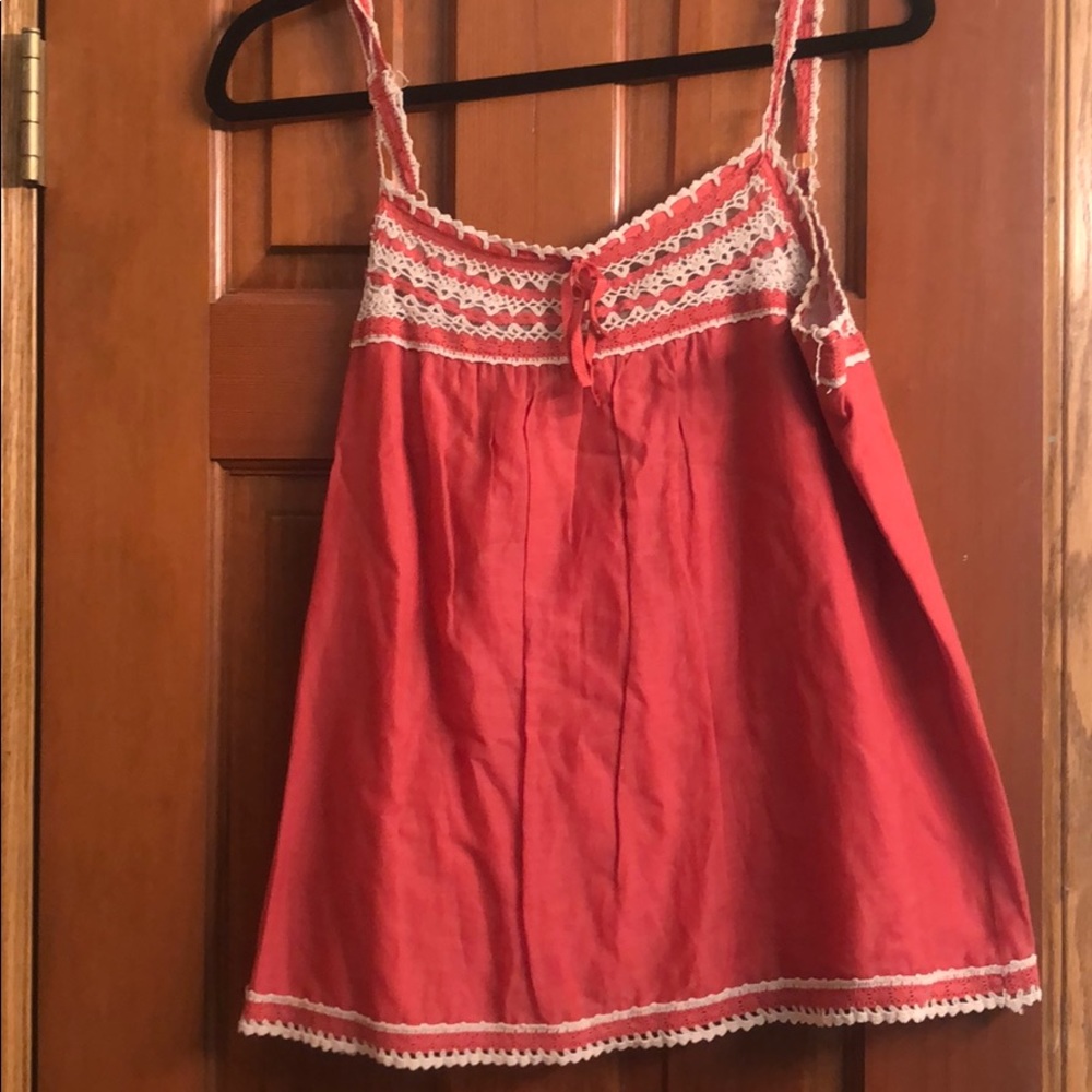 BCBG top